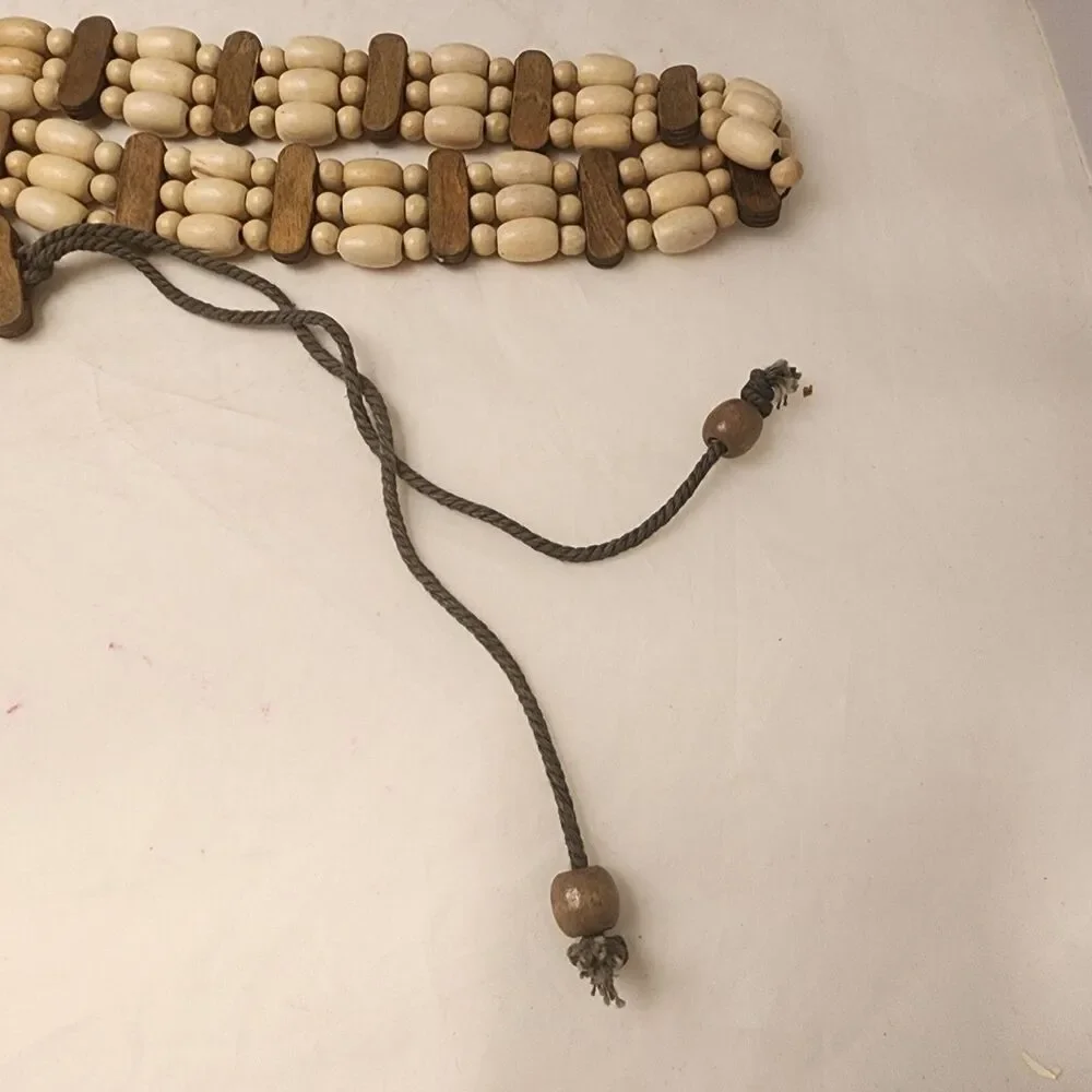 #7628 TRIPLE STRAND MULTICOLOR WOOD BEADED GREEN CORD ENDS 26